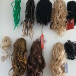 postiches tout types  20 Euros pièces